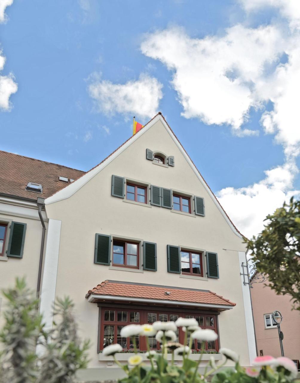 Historisches Gasthaus Hotel Hirschen Horn Gaienhofen  Eksteriør billede